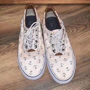 G.H bass&co boat shoes.